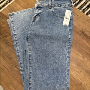 PacSun Low Rise, Figure Hugging Jeans. NWT!👖